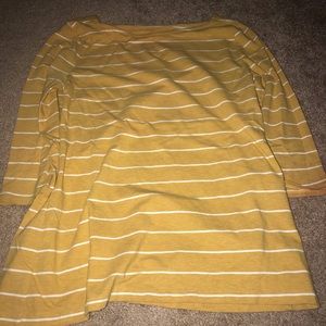 Yellow Stripe Mid-Sleeve Shirt